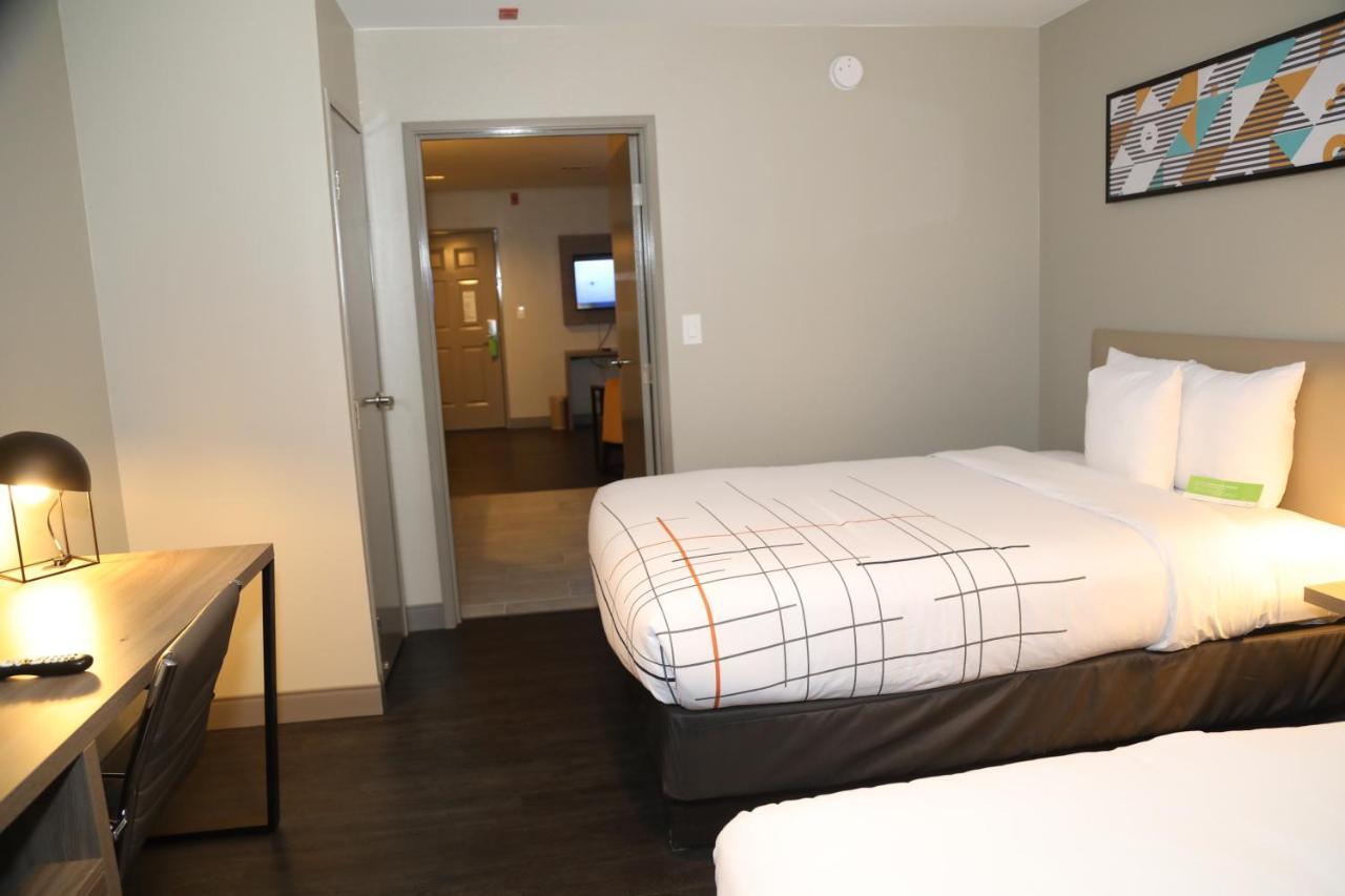 La Quinta By Wyndham Montgomery Eksteriør billede