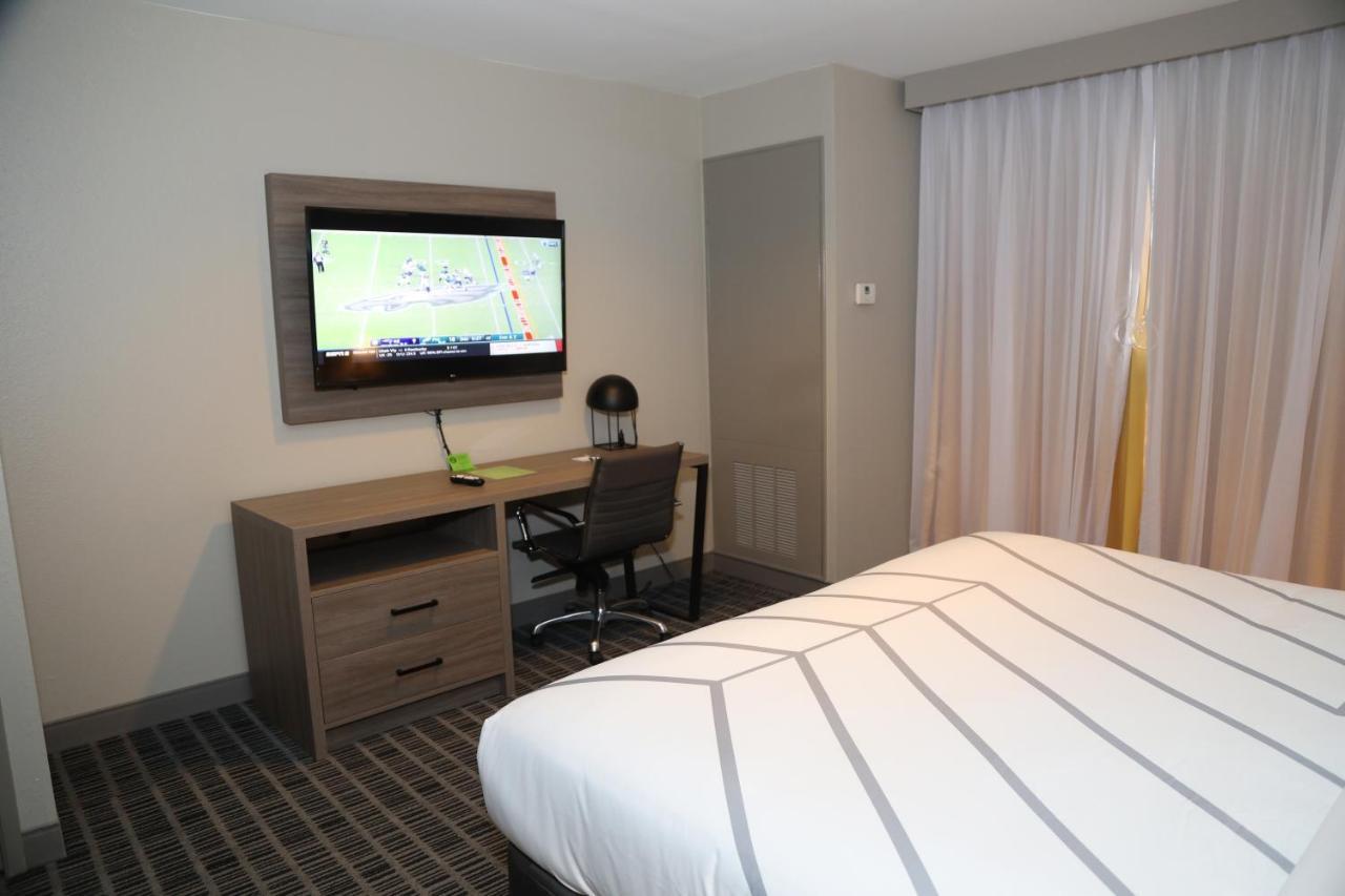 La Quinta By Wyndham Montgomery Eksteriør billede